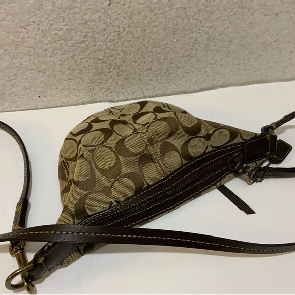Coach Signature Canvas Crossbody Bag 10840 Brown Shoulder Bag - Picture 10 of 11